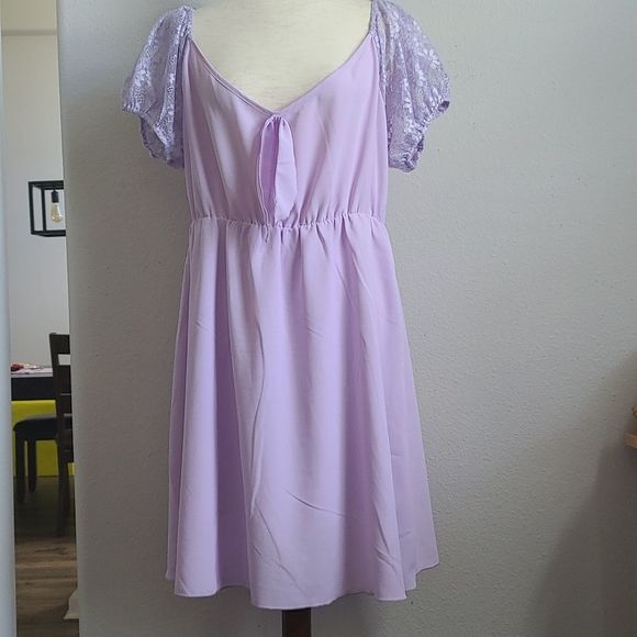 Shein curve Dresses & Skirts - PLUS SIZE SHEIN CURVE WOMAN'S DRESS